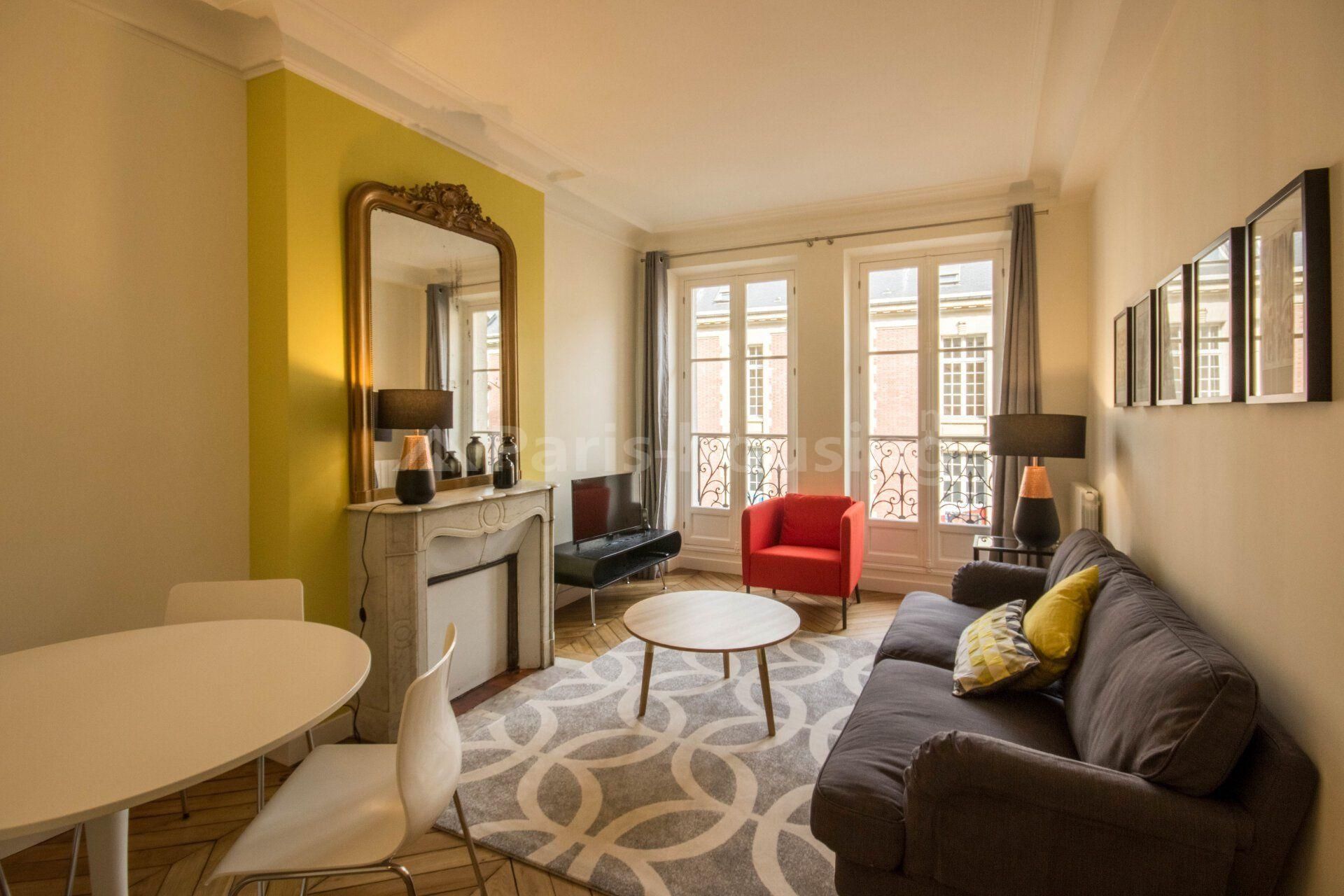 Apartment to rent in Paris 75005 - 2 beds - €1,950 per month - Ref 150053