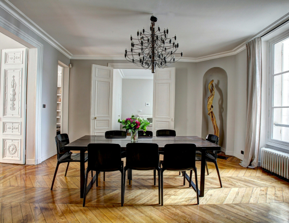 Living room of apartment for rent in Paris